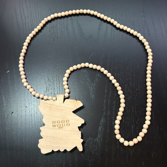 GoodWood NYC Party Rock Necklace Wooden Pendant Wooden Beaded - Picture 3 of 4